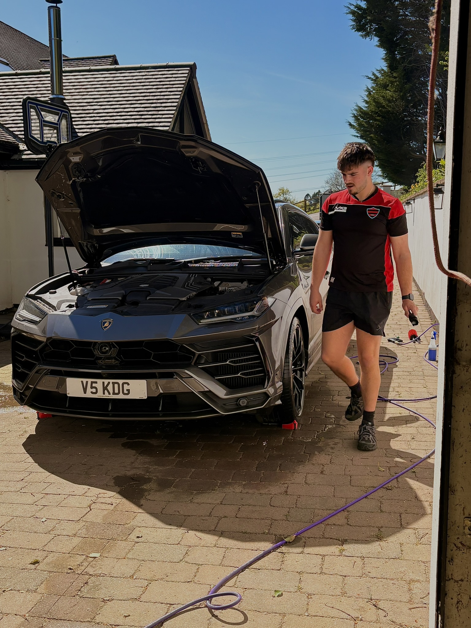 Sam Hallett - Hallett Detailing